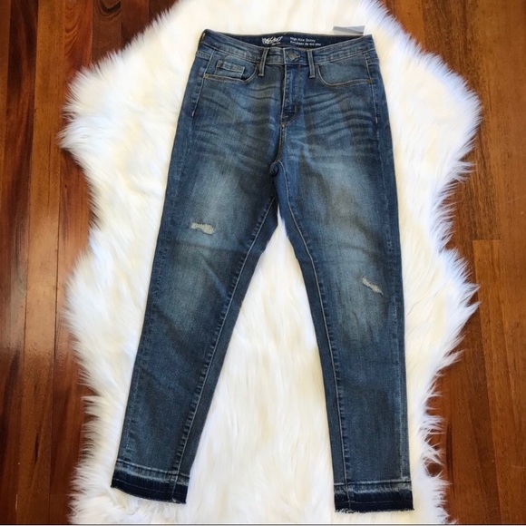 Mossimo Supply Co. Denim - {Mossimo} NWT High Rise Stretch Skinny Jeans